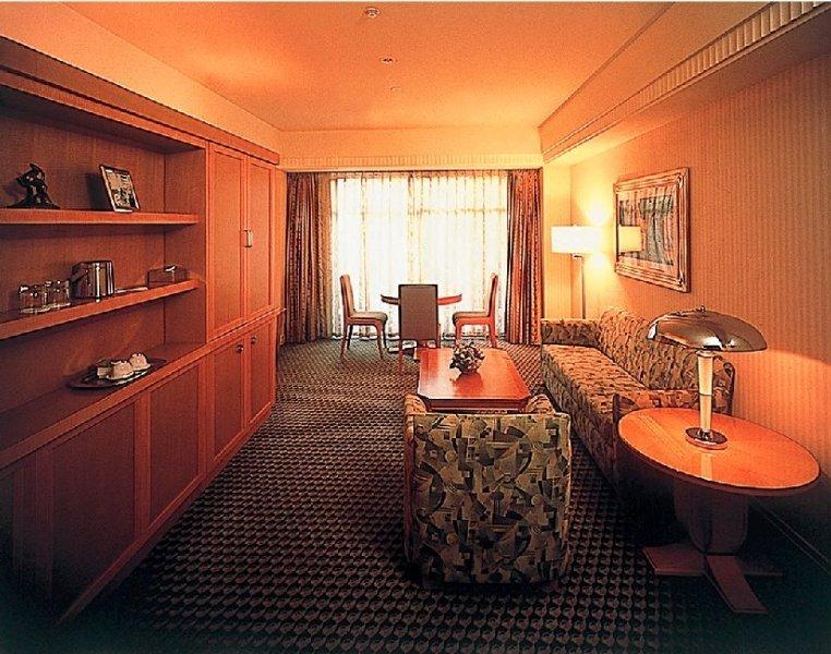 Disney Ambassador Hotel 치바 외부 사진